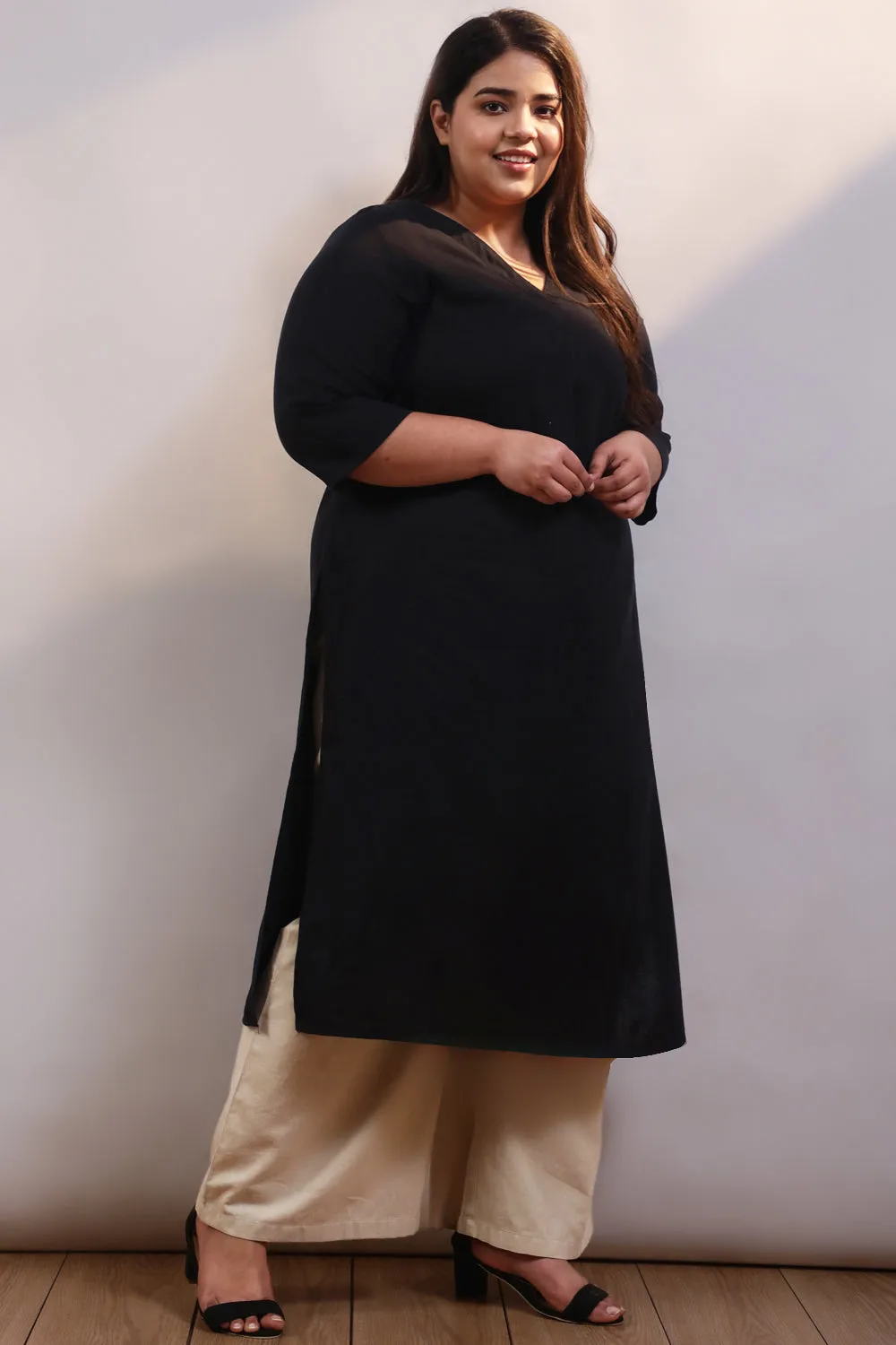 Black Cotton Linen V Neck Centre Pleat Kurti